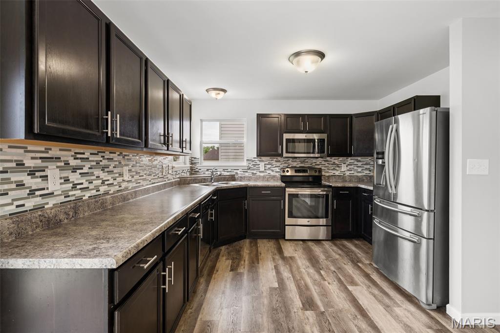1113 Centre Lake Drive