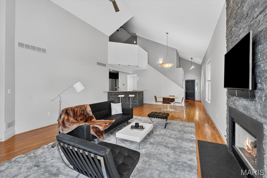 8931 Hilltop Manor Drive