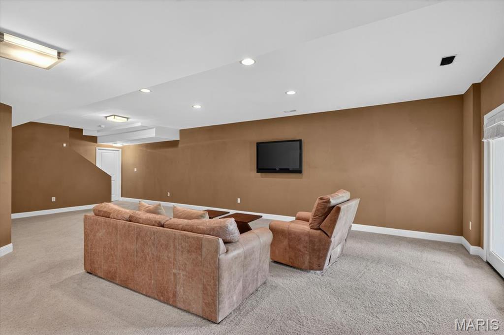 8931 Hilltop Manor Drive