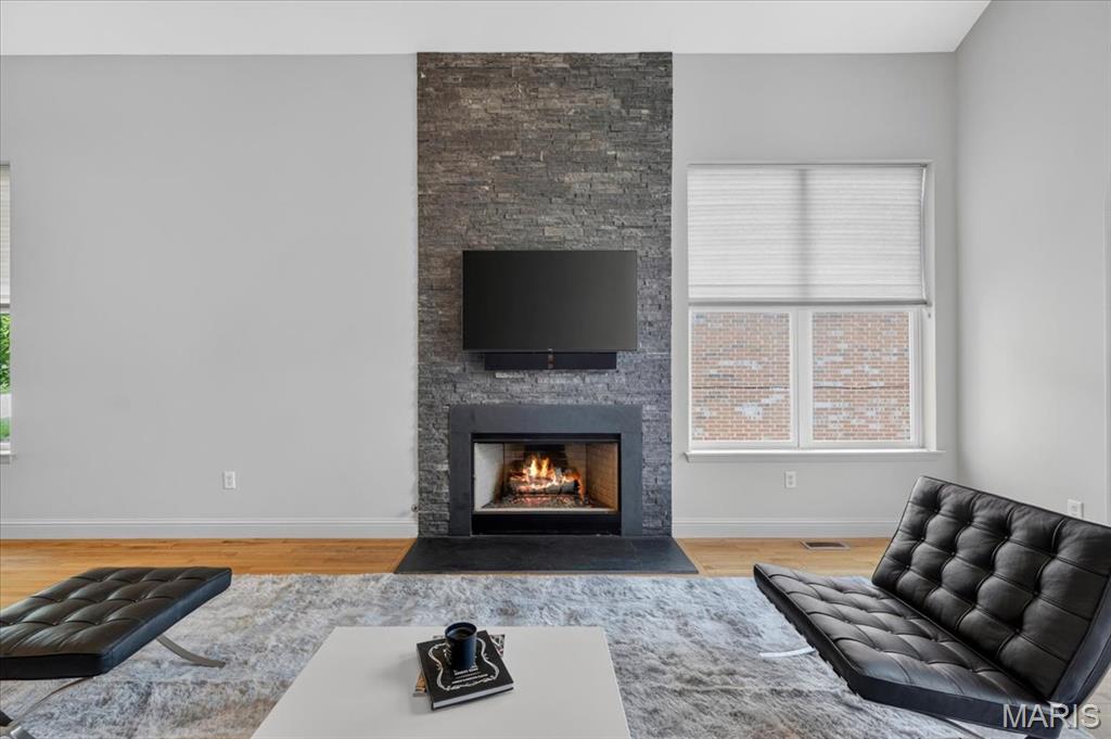 8931 Hilltop Manor Drive