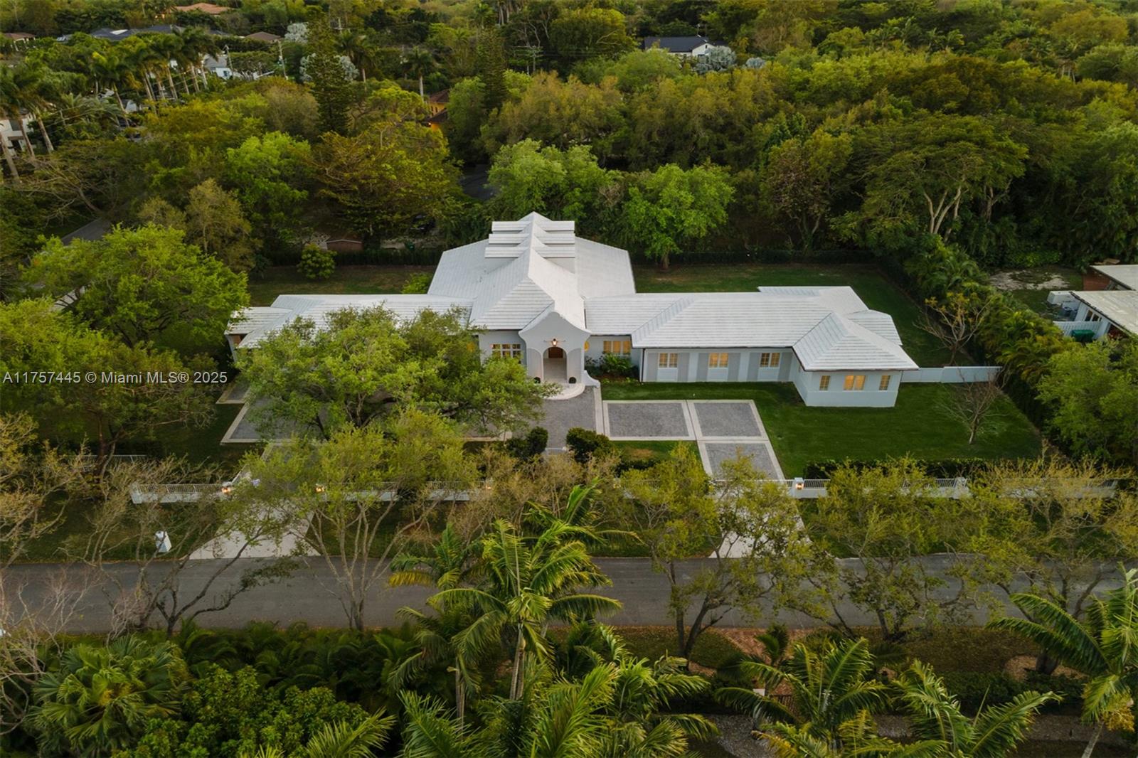 6700 SW 102nd Ter
