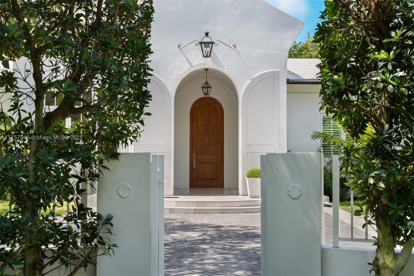 6700 SW 102nd Ter