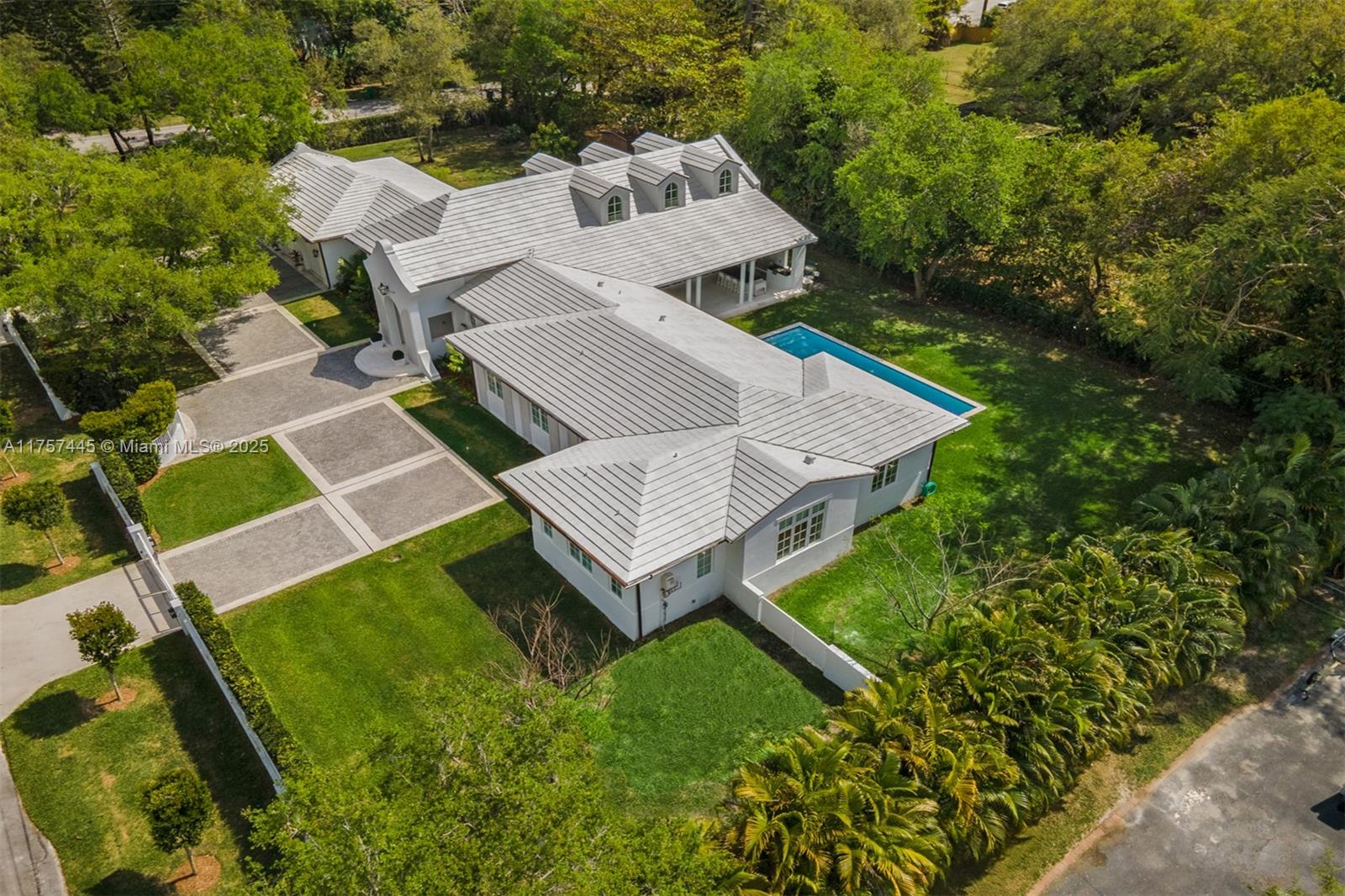 6700 SW 102nd Ter
