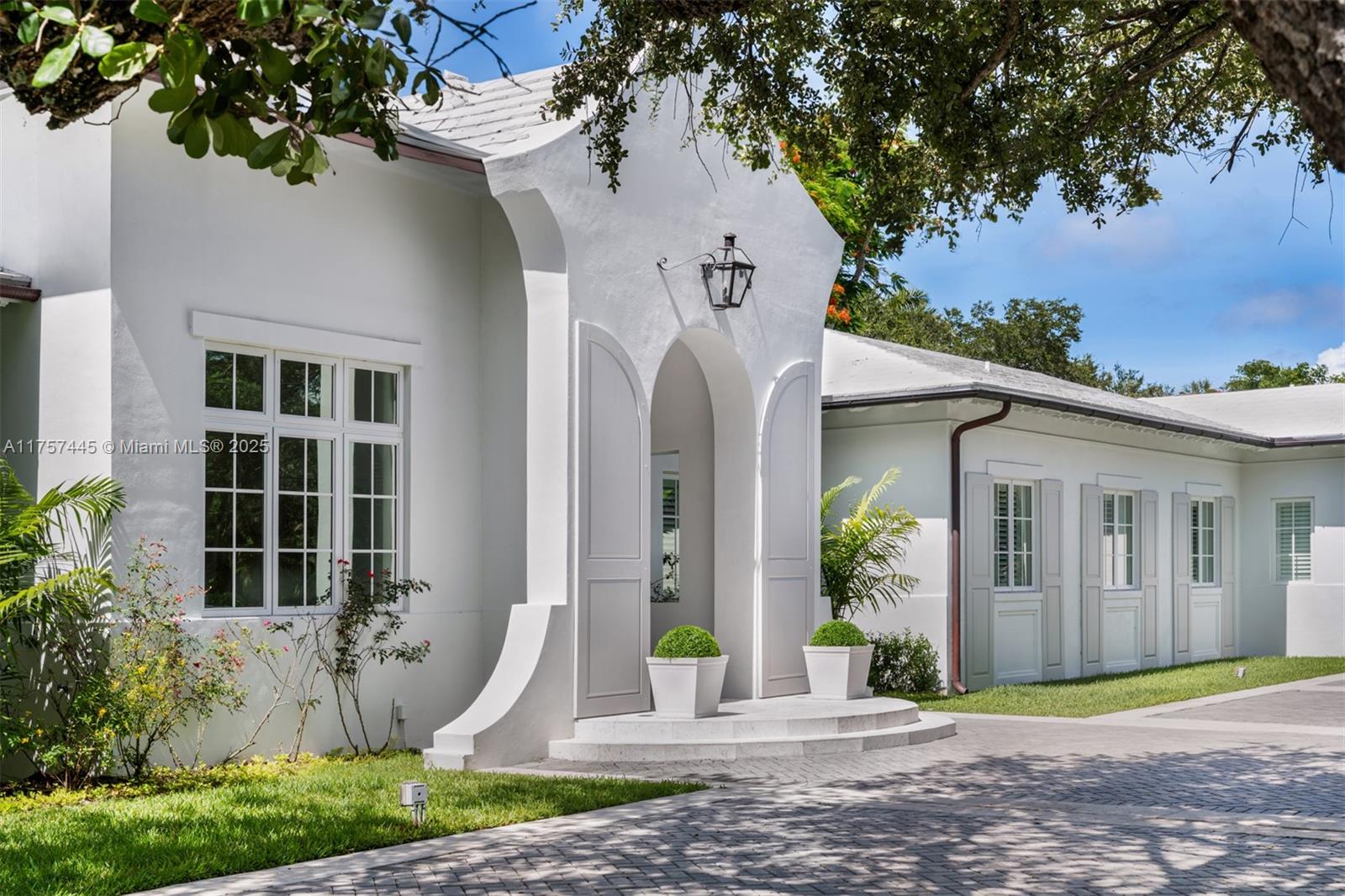 6700 SW 102nd Ter