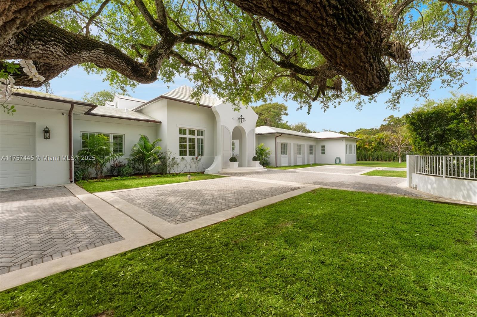 6700 SW 102nd Ter