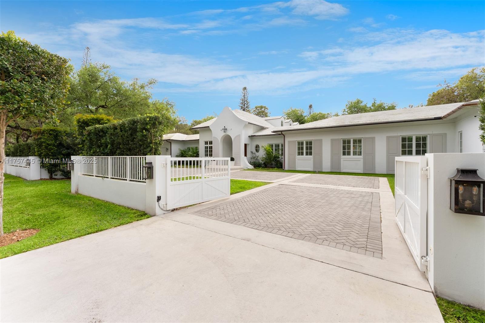 6700 SW 102nd Ter