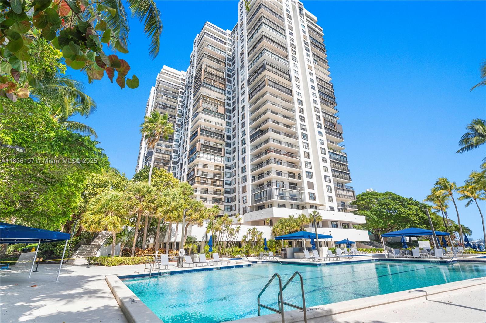 2333 Brickell Ave # 1908