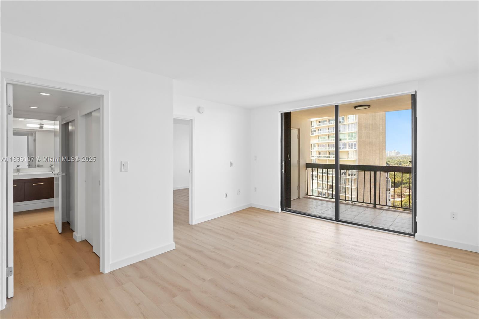 2333 Brickell Ave # 1908