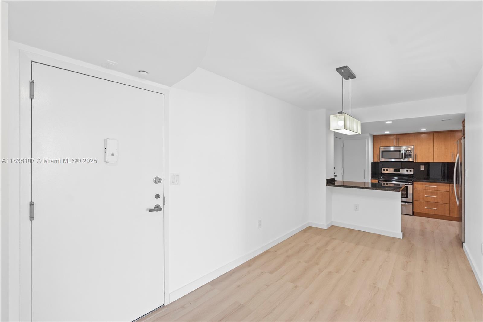 2333 Brickell Ave # 1908