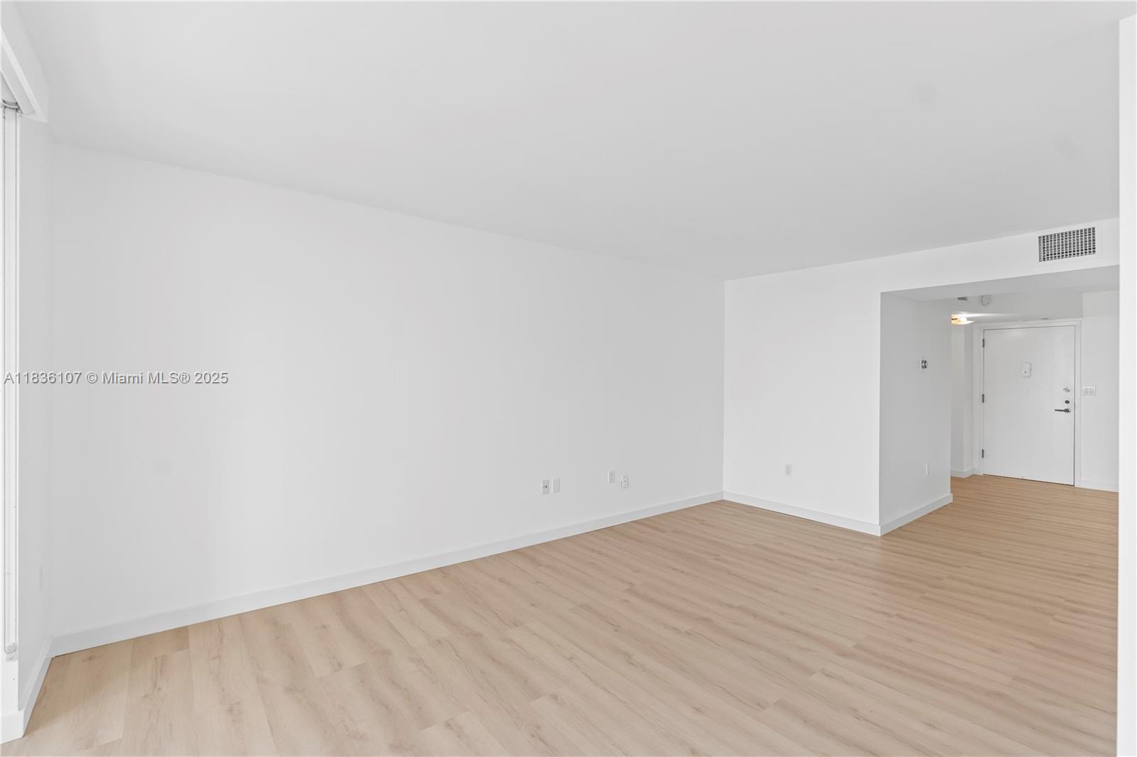 2333 Brickell Ave # 1908