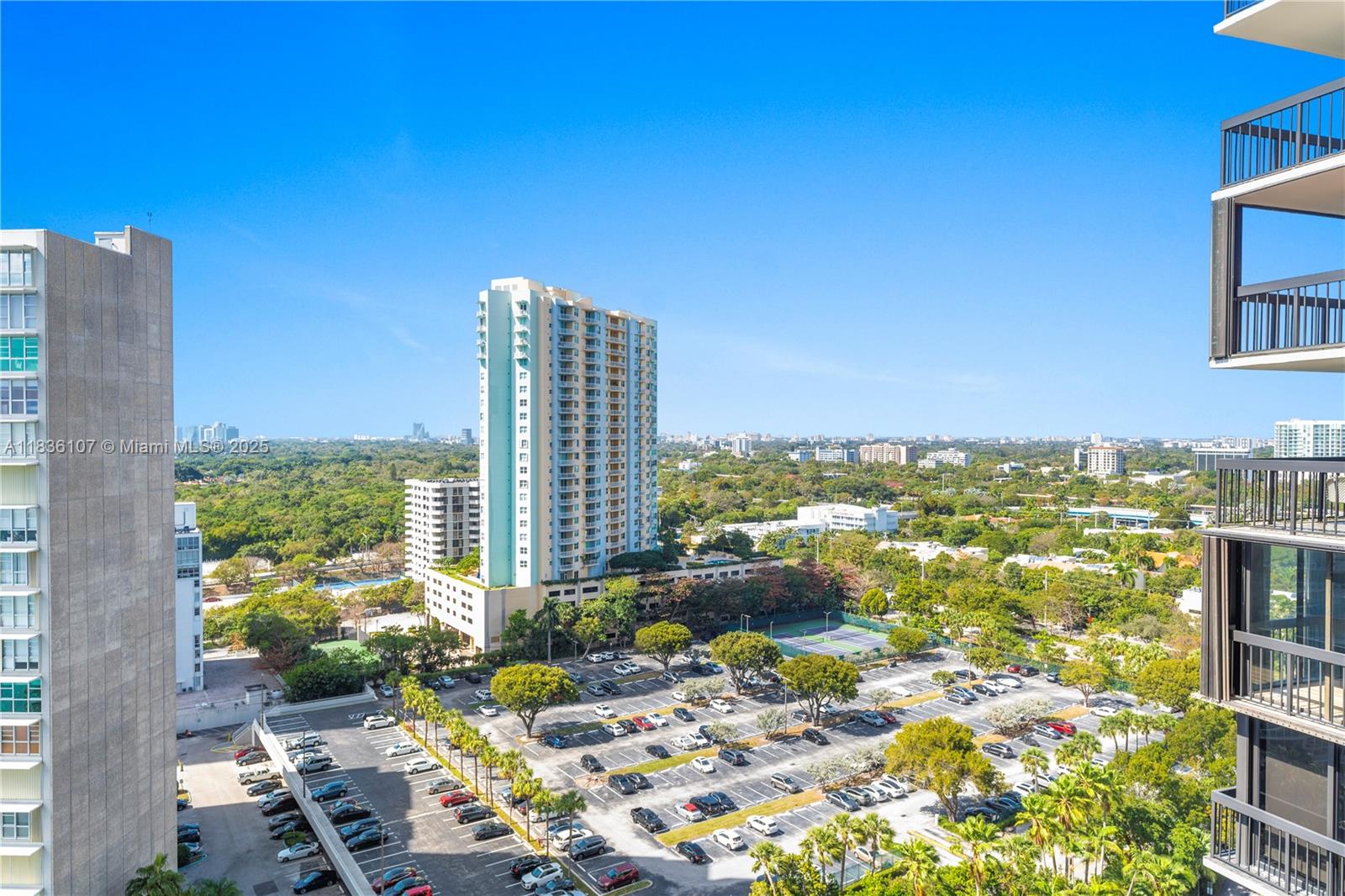 2333 Brickell Ave # 1908