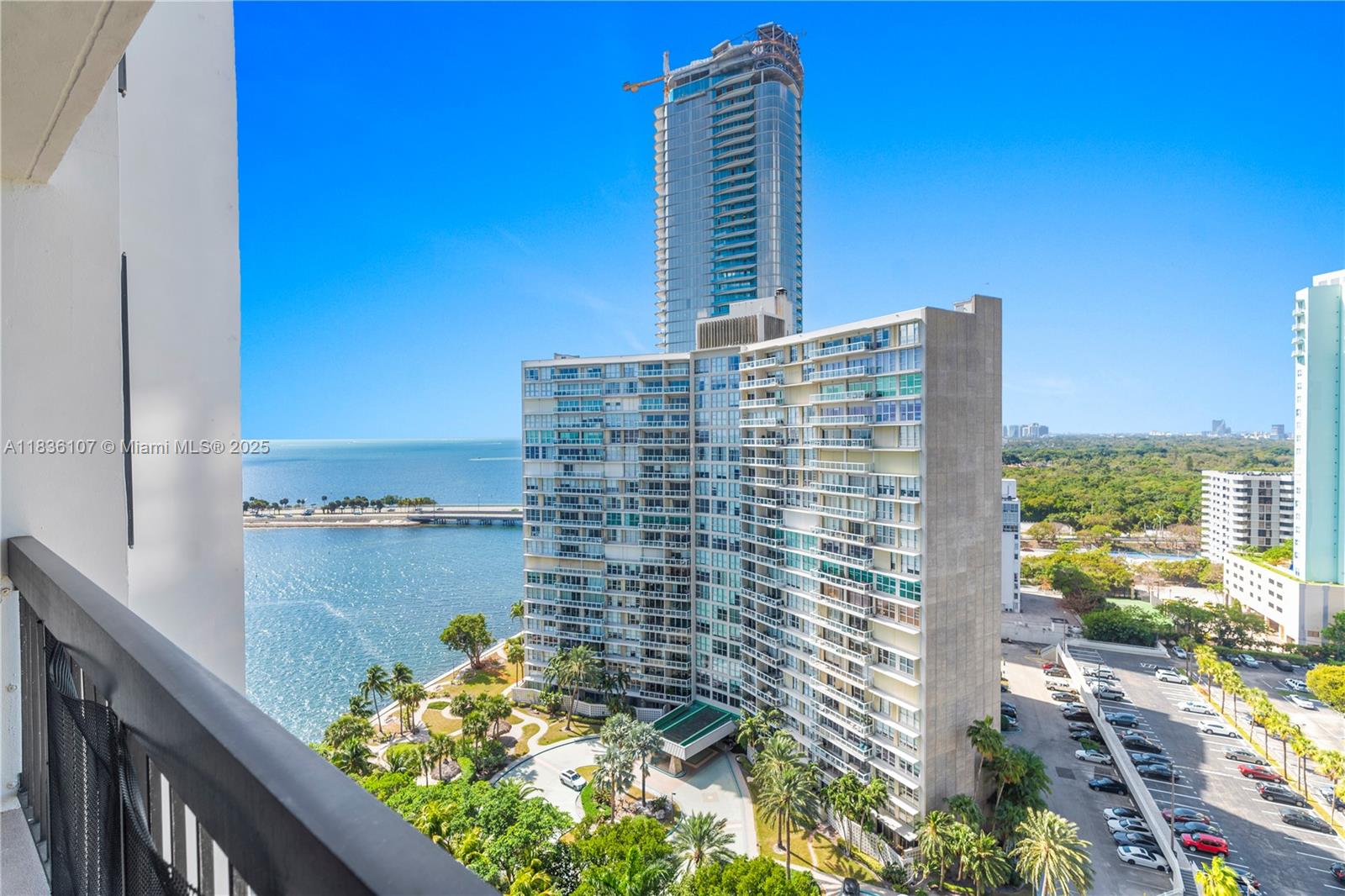 2333 Brickell Ave # 1908
