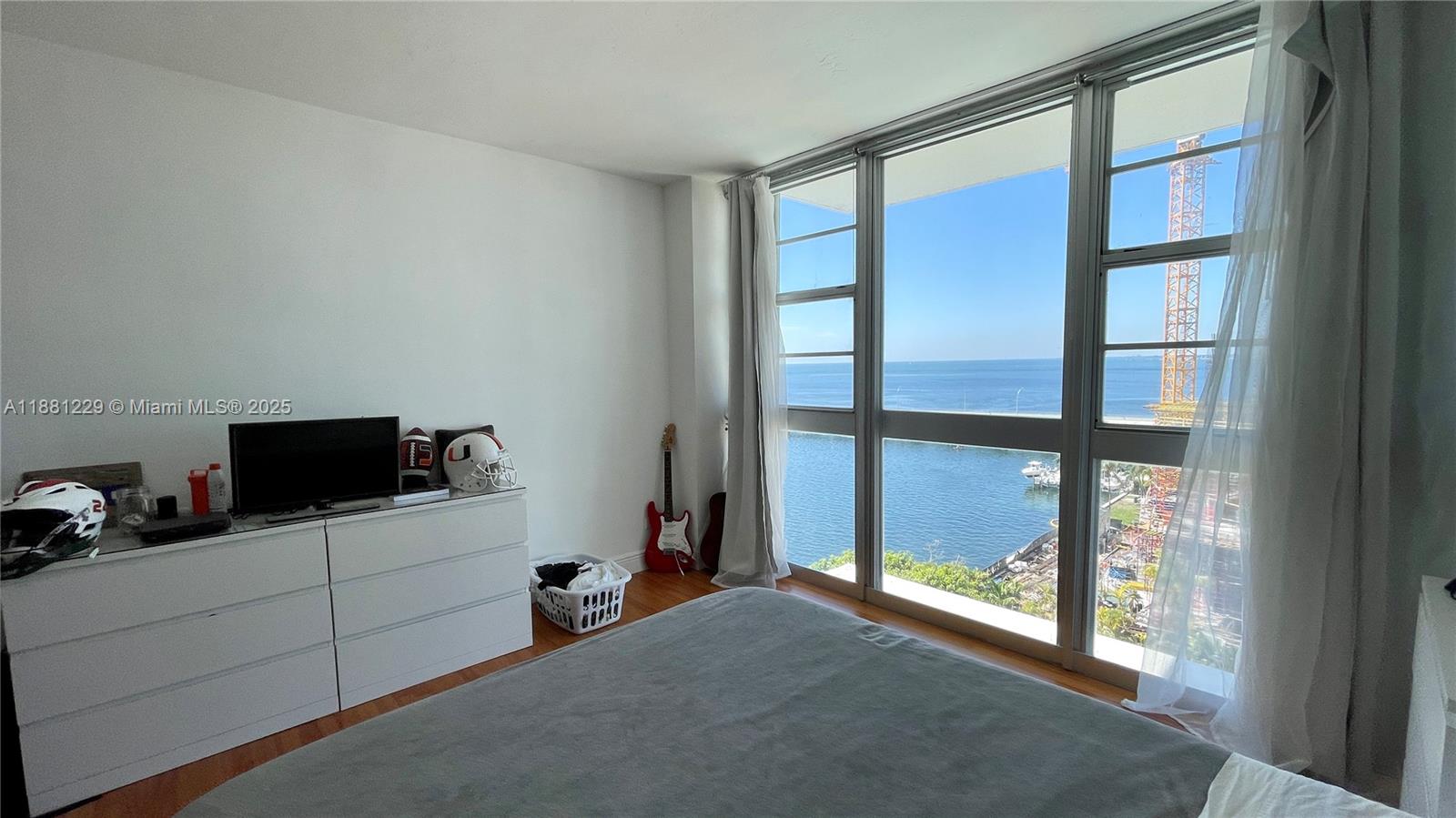 2451 Brickell Ave # 9C
