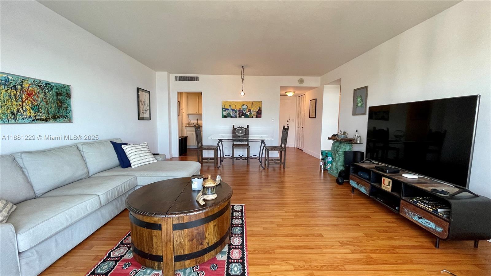 2451 Brickell Ave # 9C