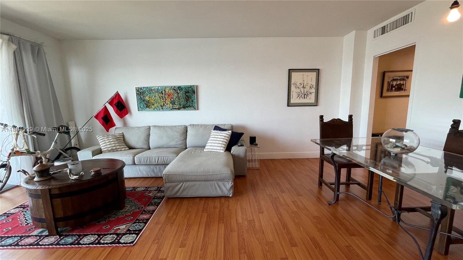 2451 Brickell Ave # 9C