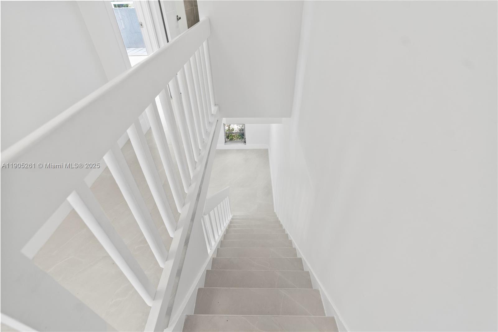 3597 SW 17th St # 3597