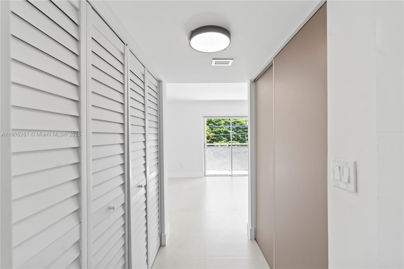 3597 SW 17th St # 3597