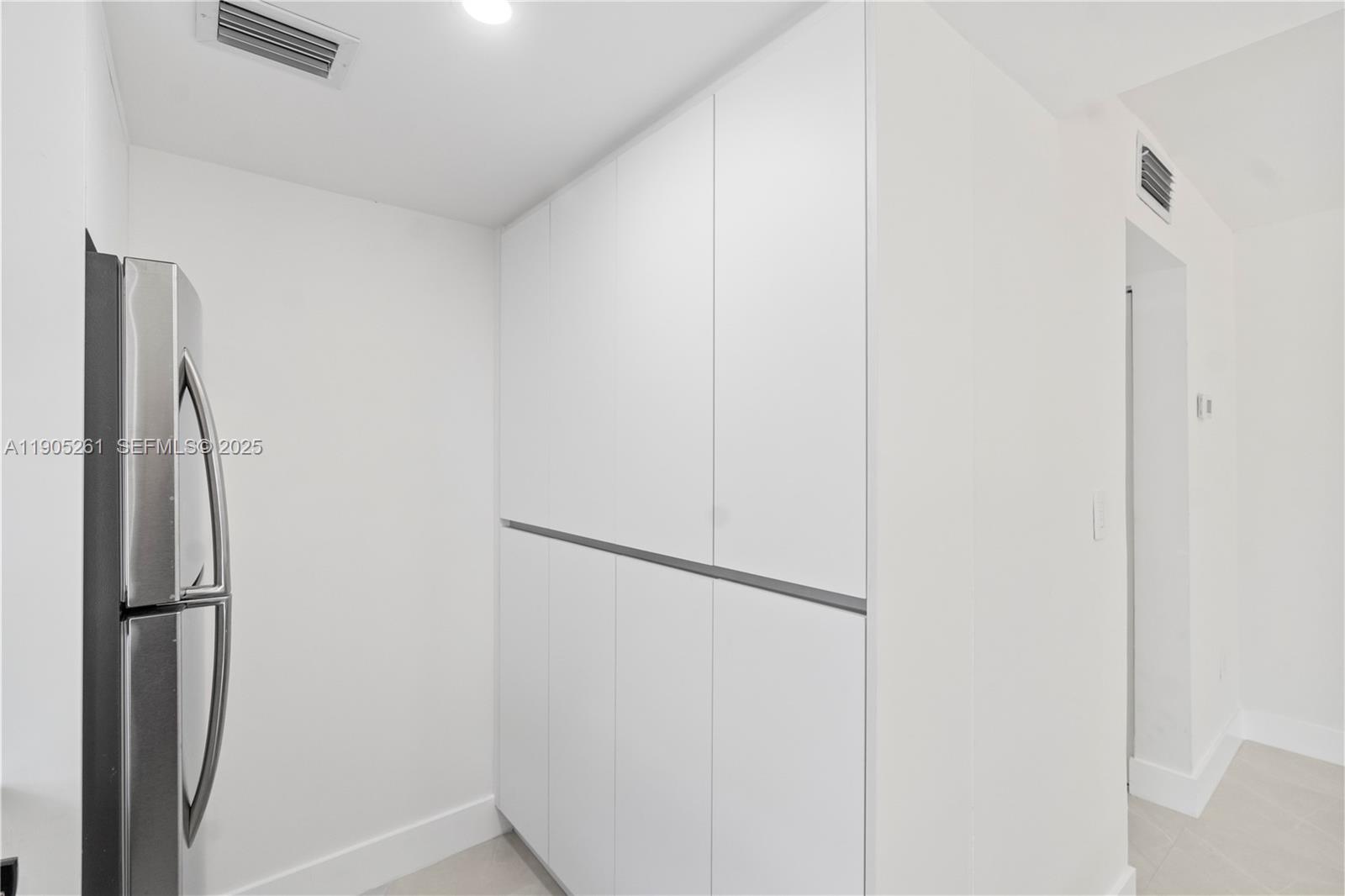 3597 SW 17th St # 3597