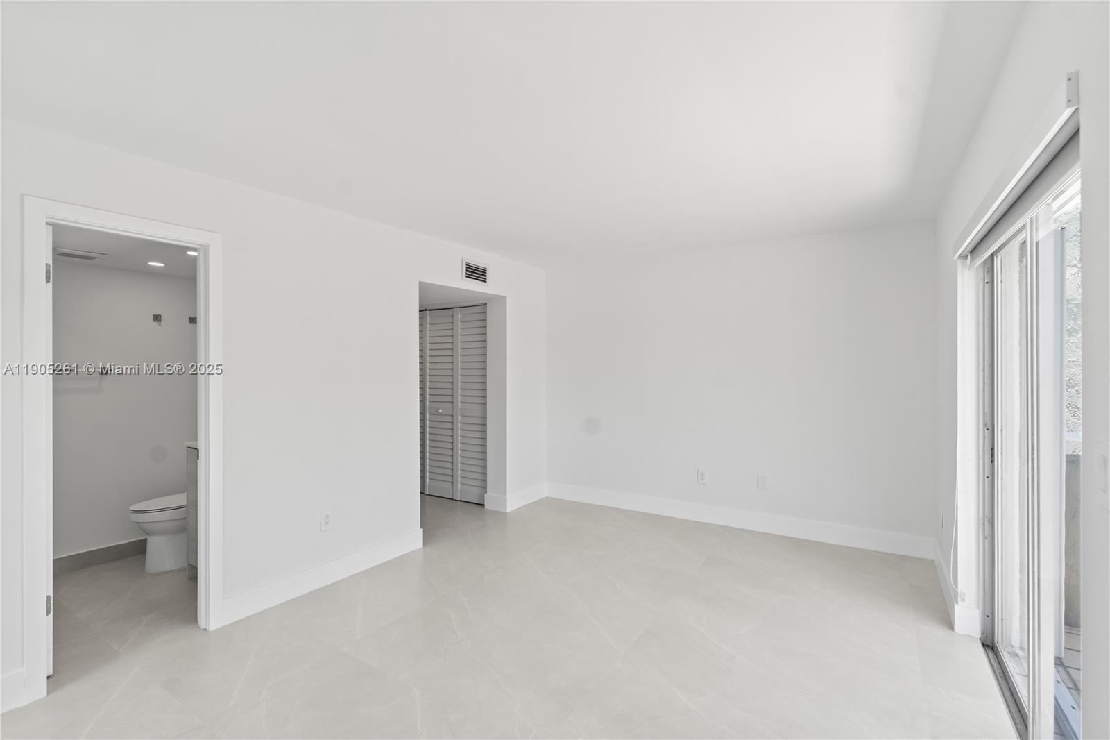 3597 SW 17th St # 3597