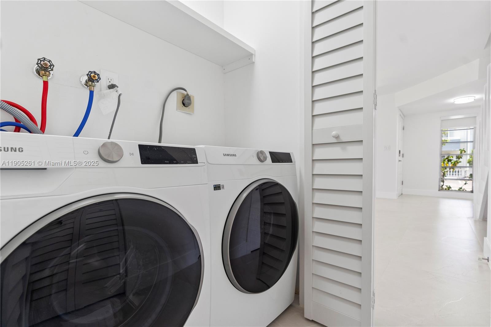 3597 SW 17th St # 3597