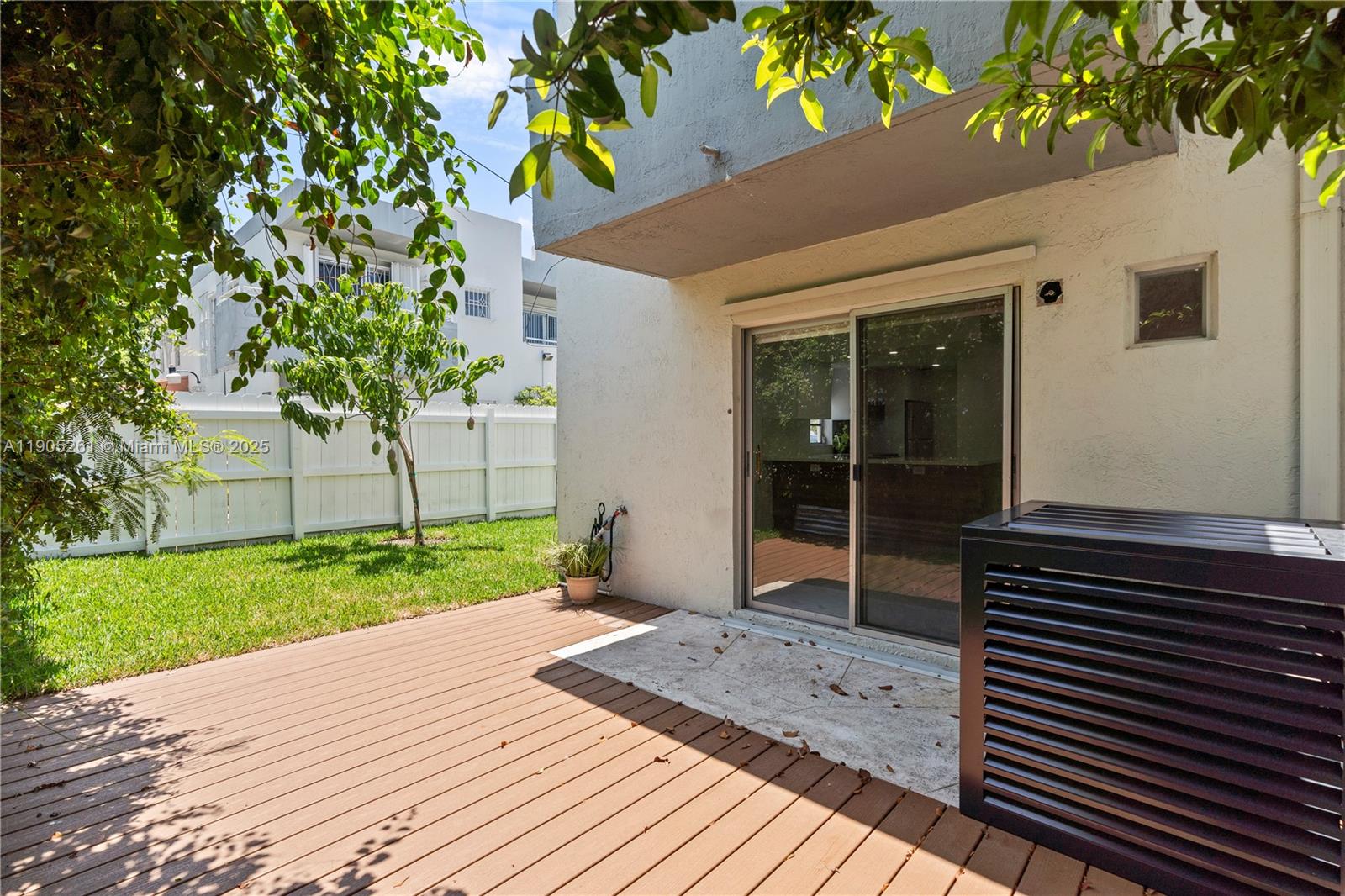 3597 SW 17th St # 3597