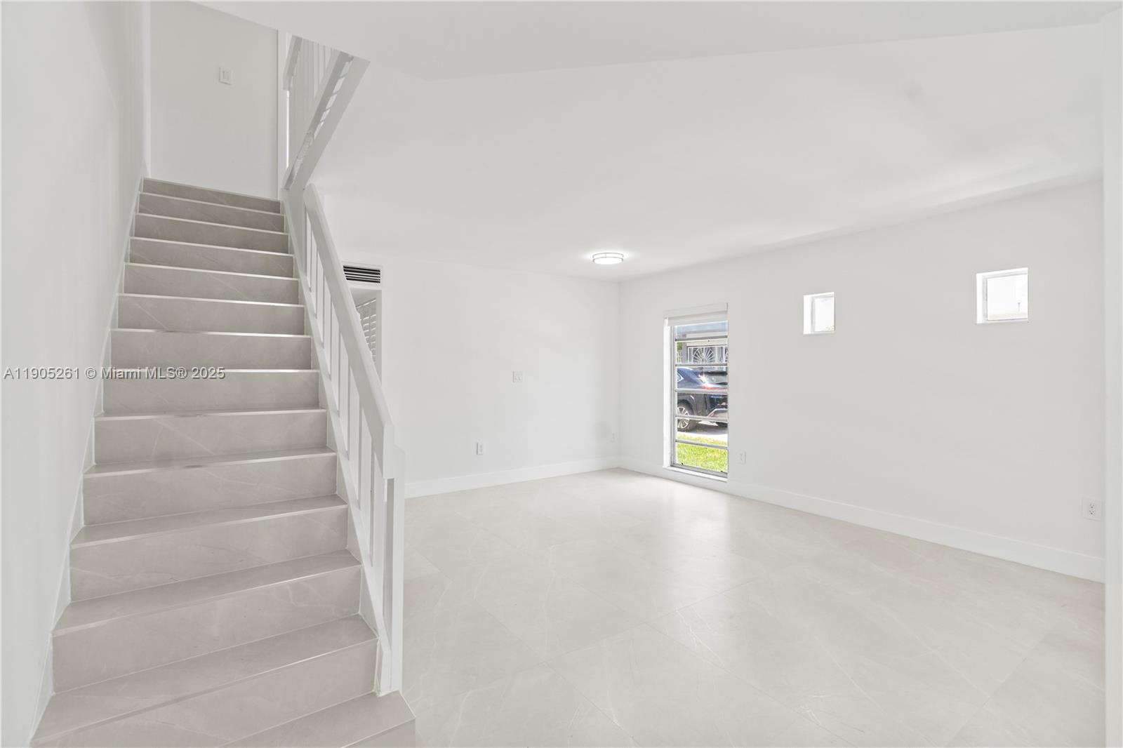 3597 SW 17th St # 3597