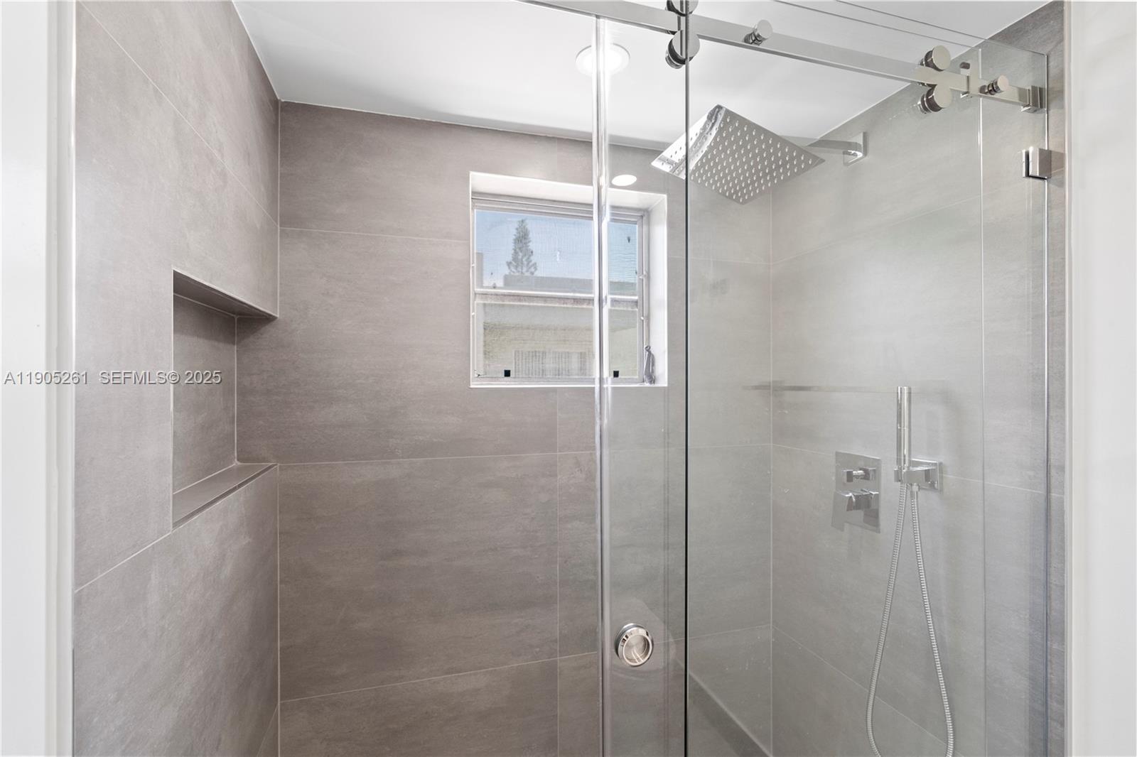 3597 SW 17th St # 3597