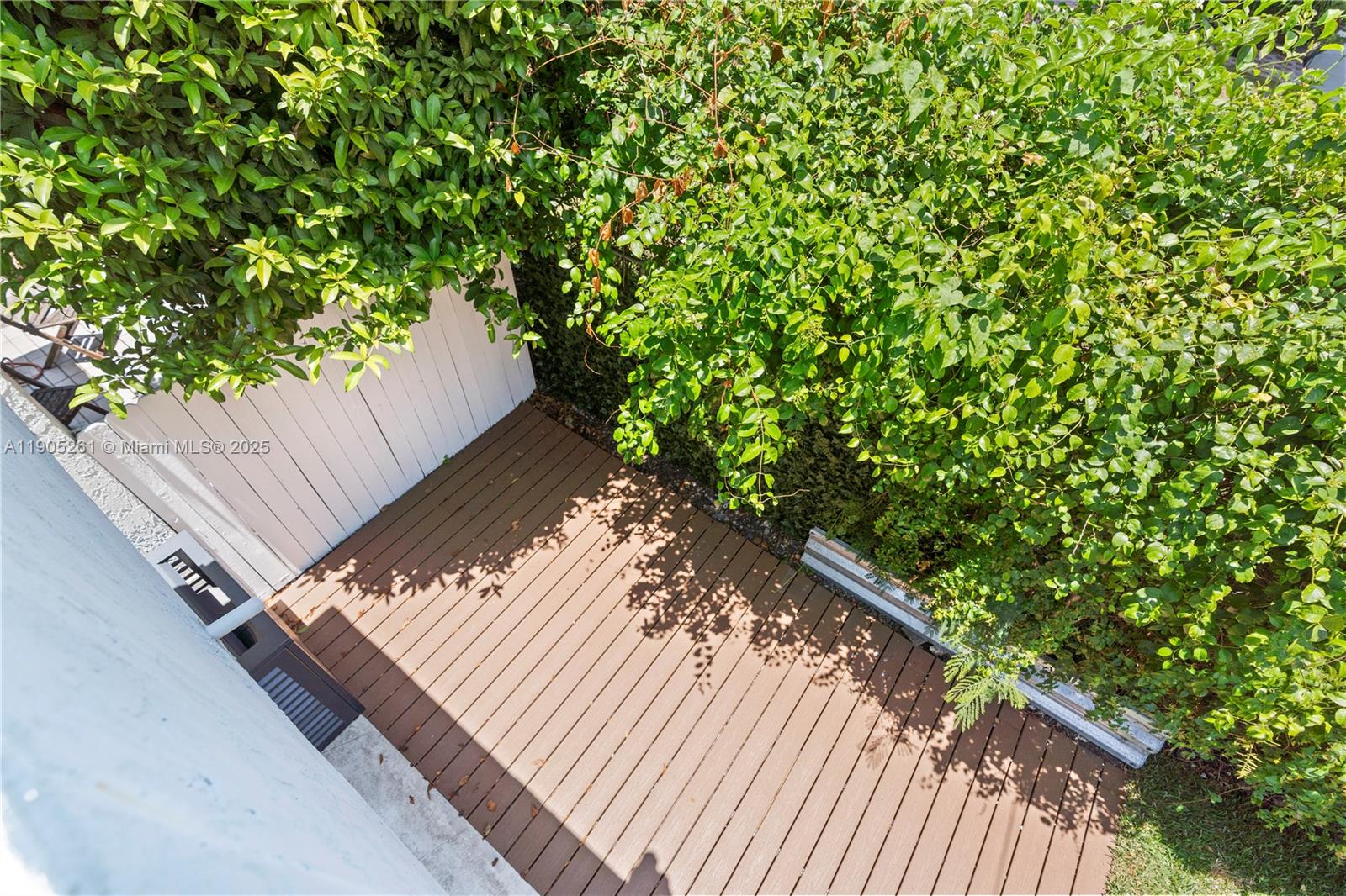 3597 SW 17th St # 3597