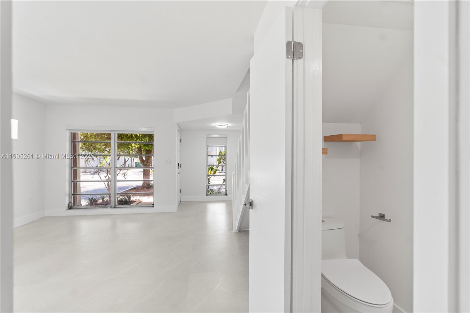 3597 SW 17th St # 3597