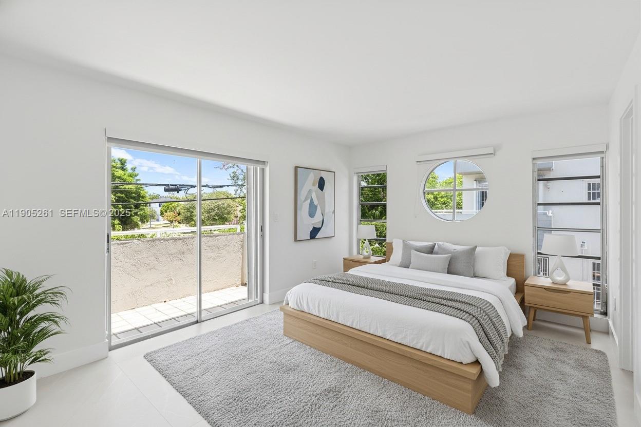 3597 SW 17th St # 3597