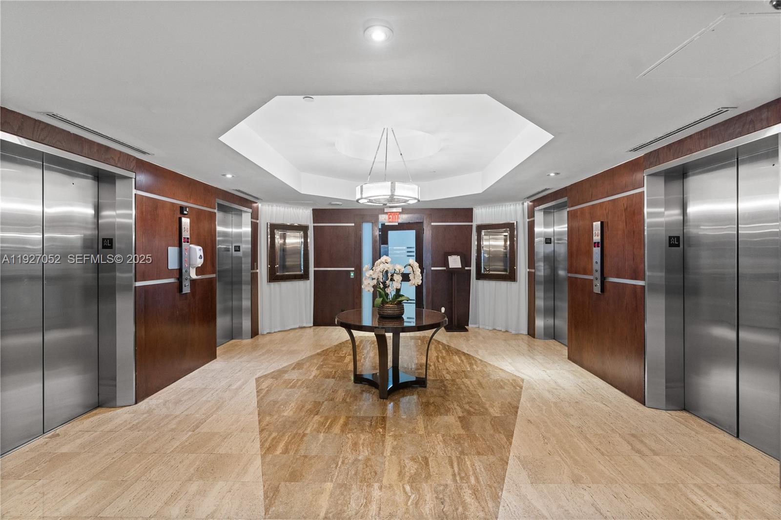 2451 Brickell Ave # 18C