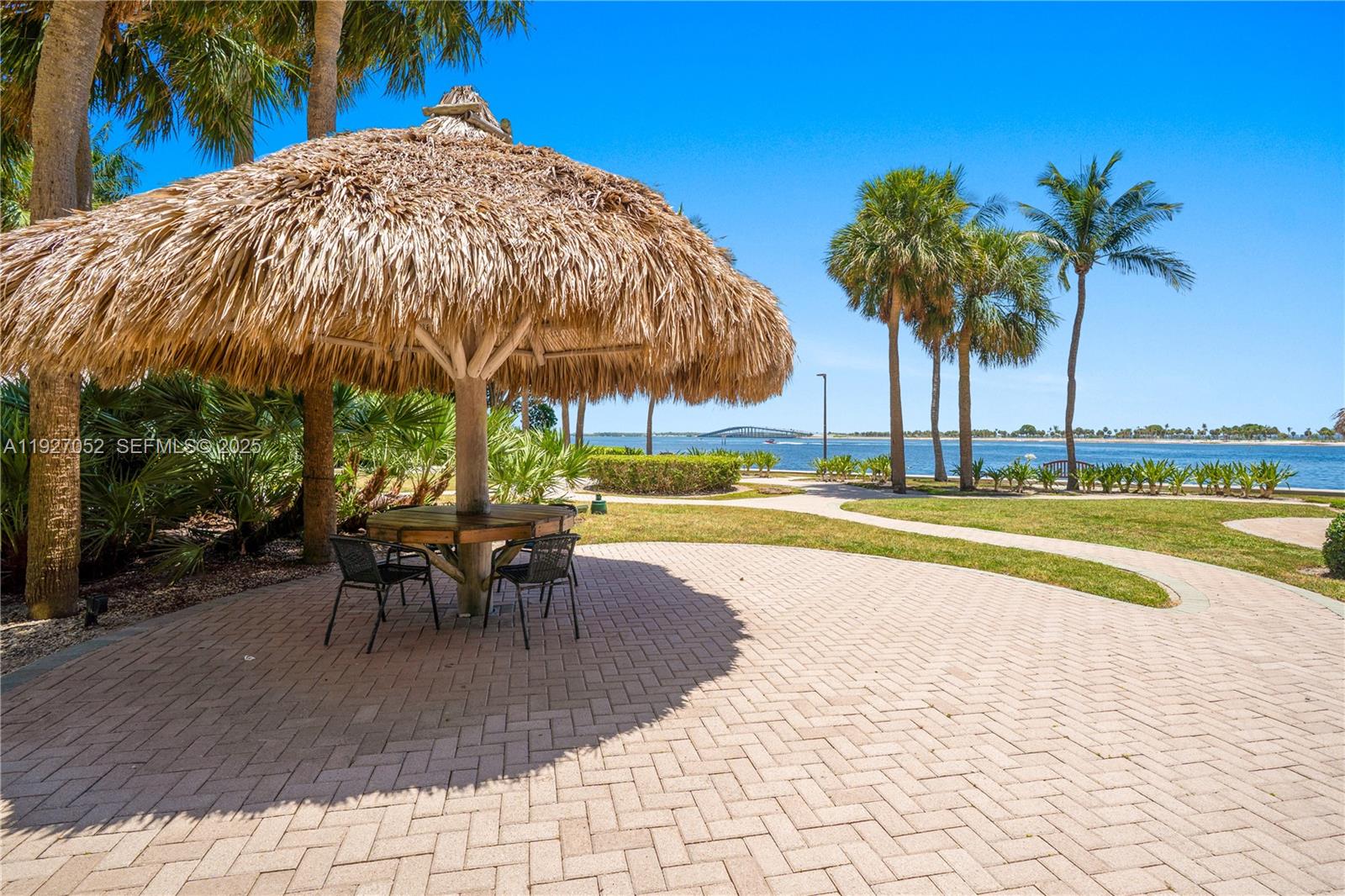 2451 Brickell Ave # 18C