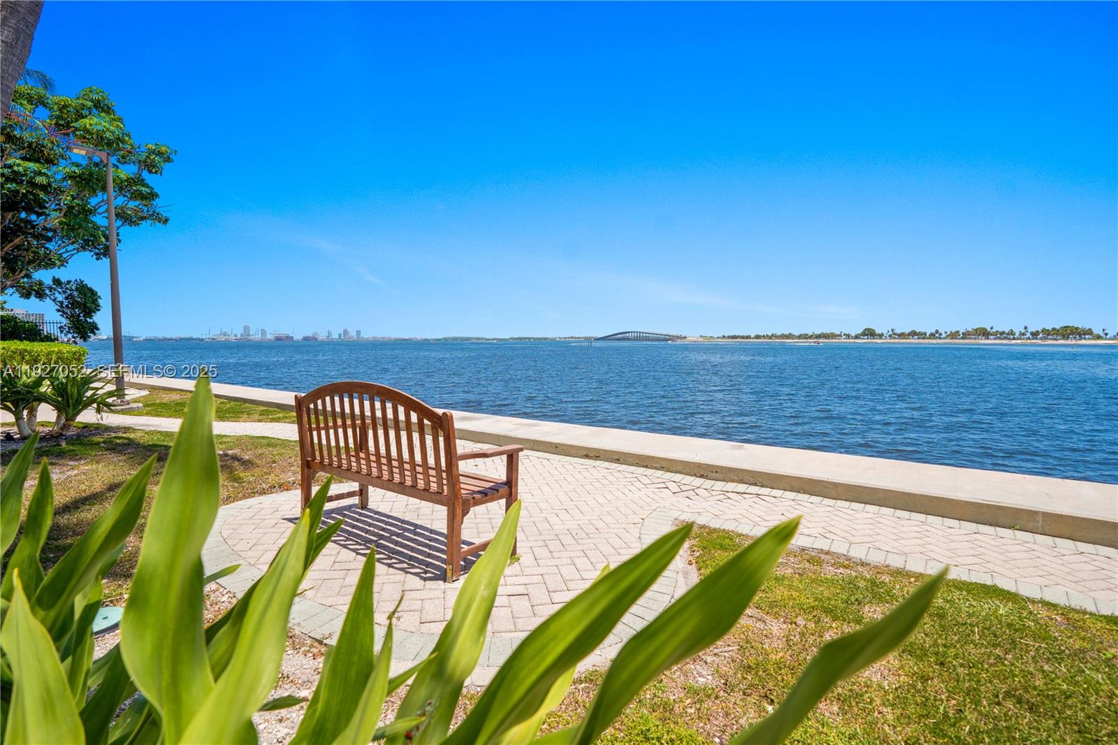 2451 Brickell Ave # 18C