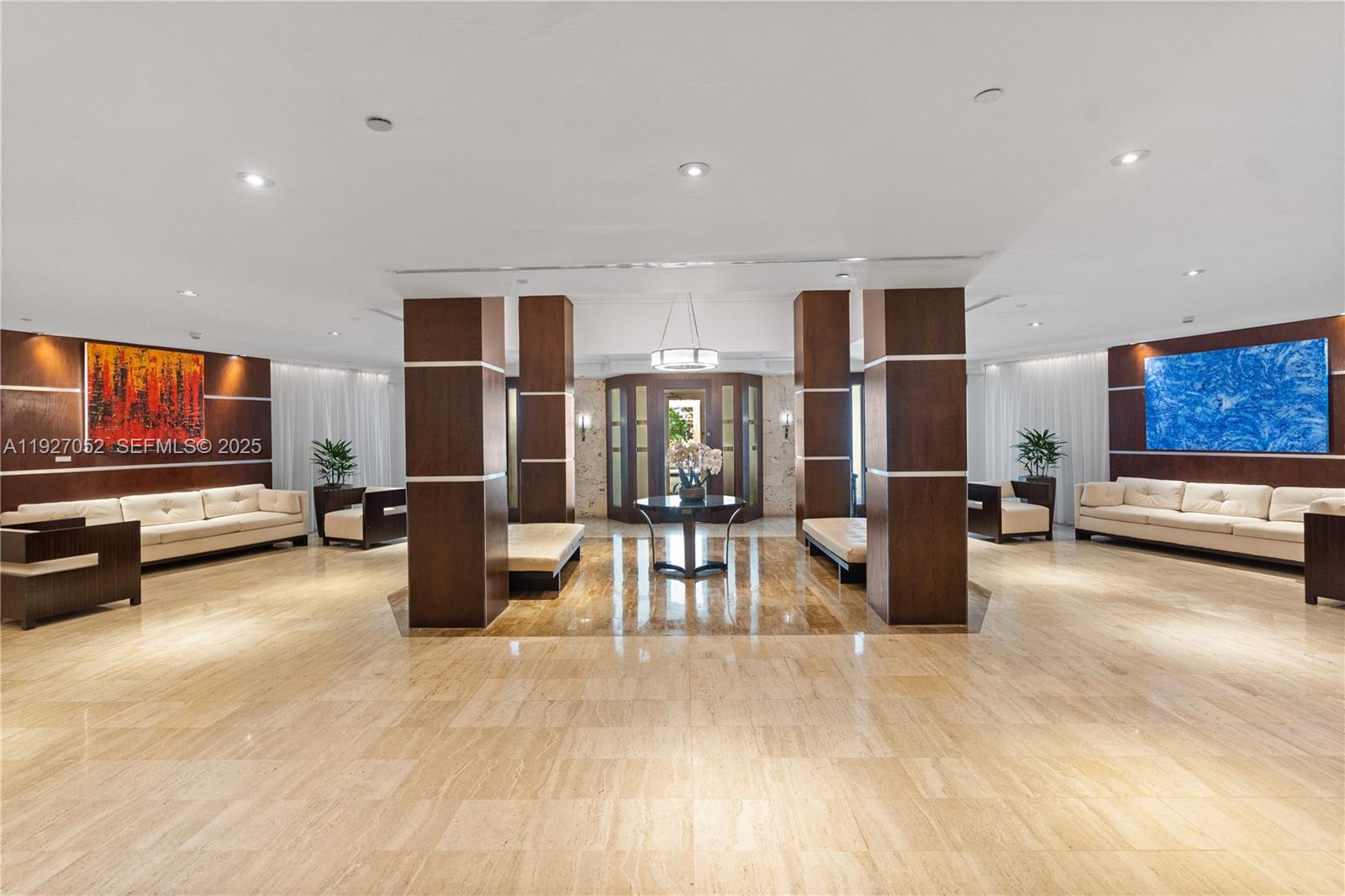 2451 Brickell Ave # 18C