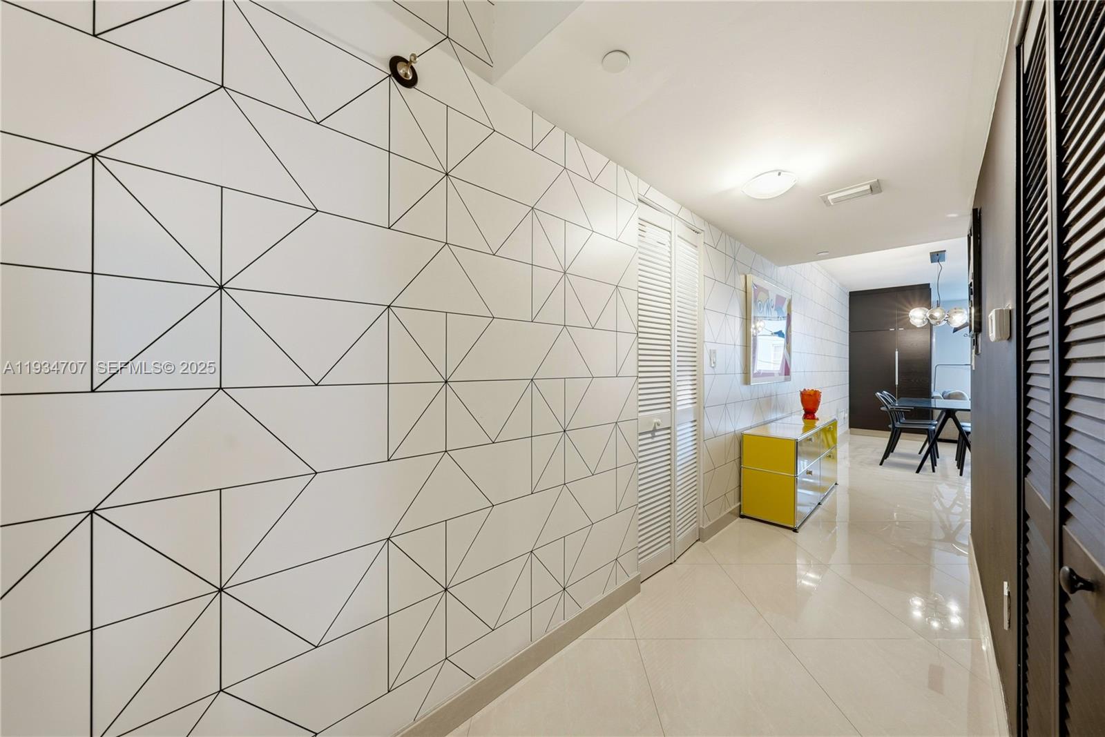 1532 Drexel Ave # 203