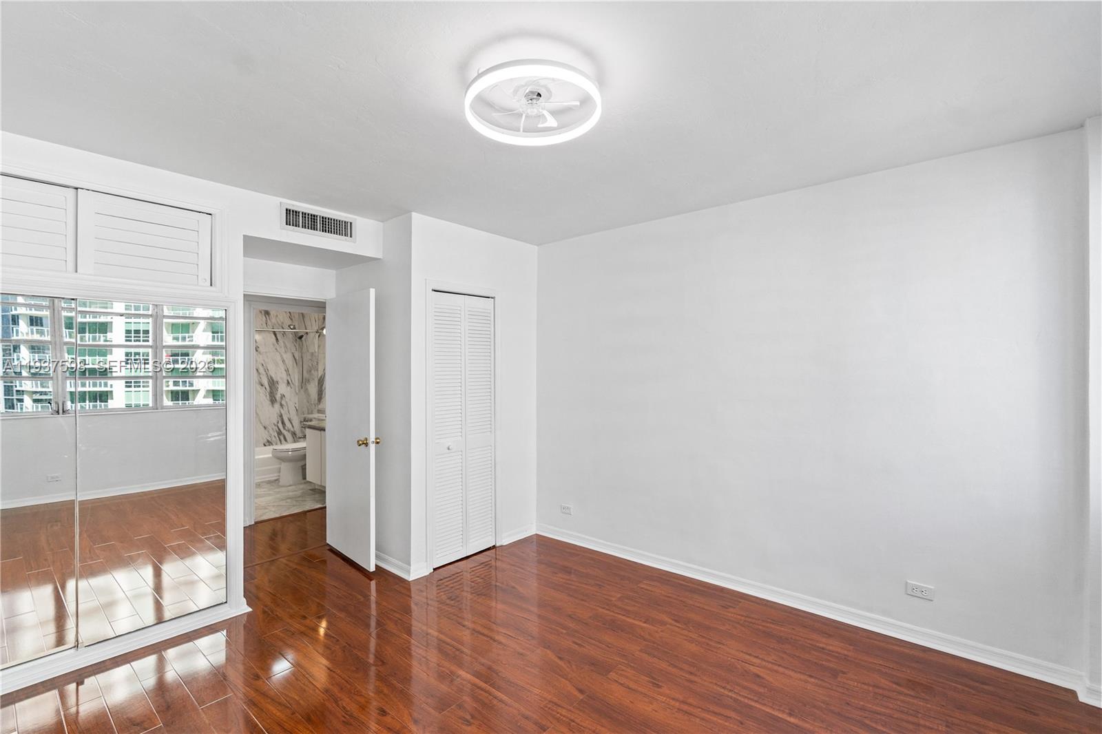 1408 Brickell Bay Dr # 1114