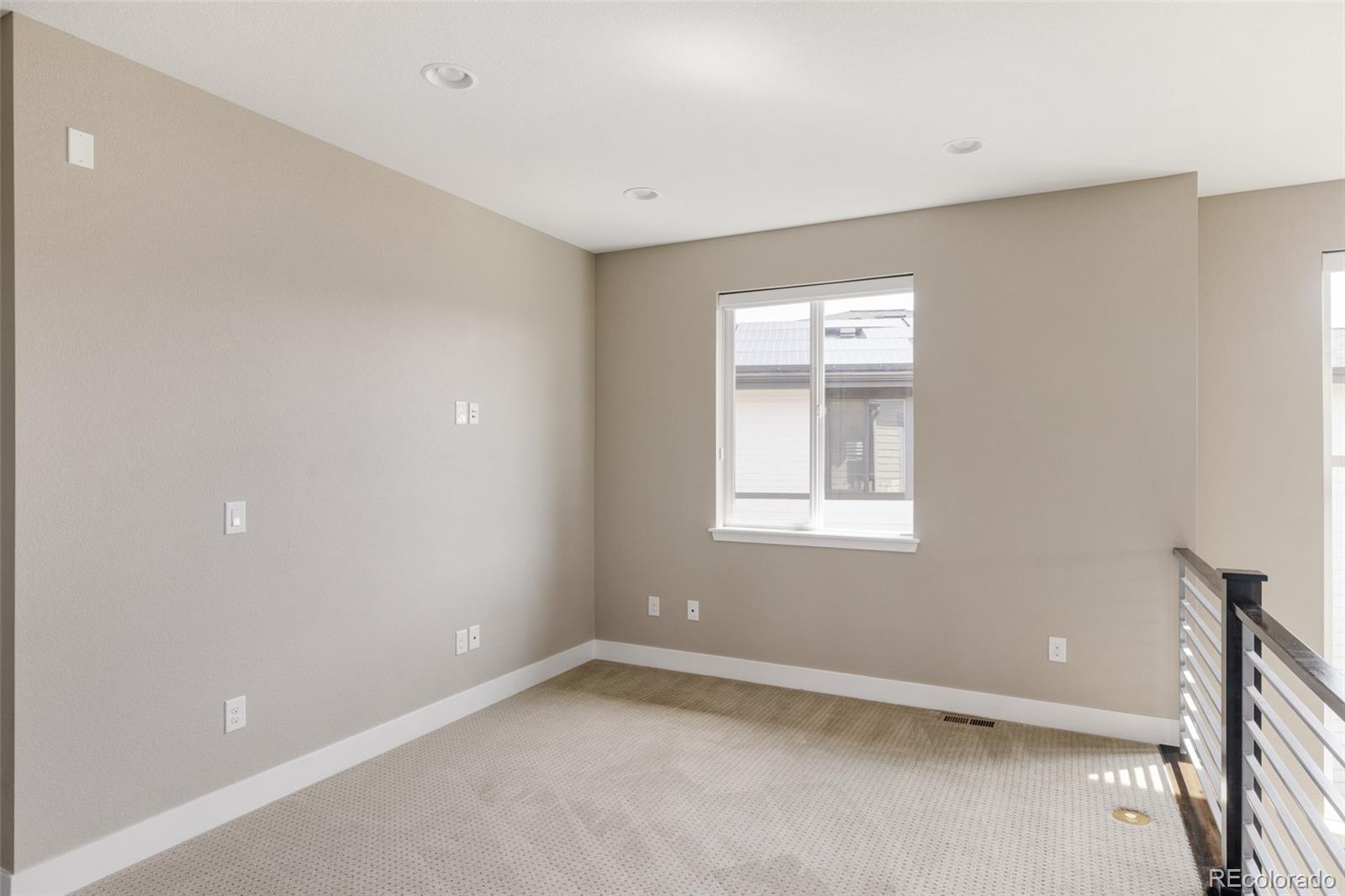 9221 E 52nd Drive