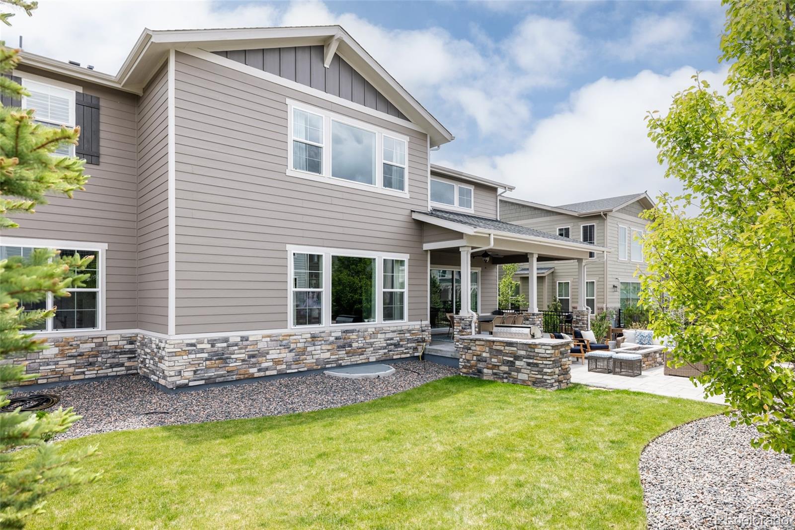 27653 E Euclid Drive