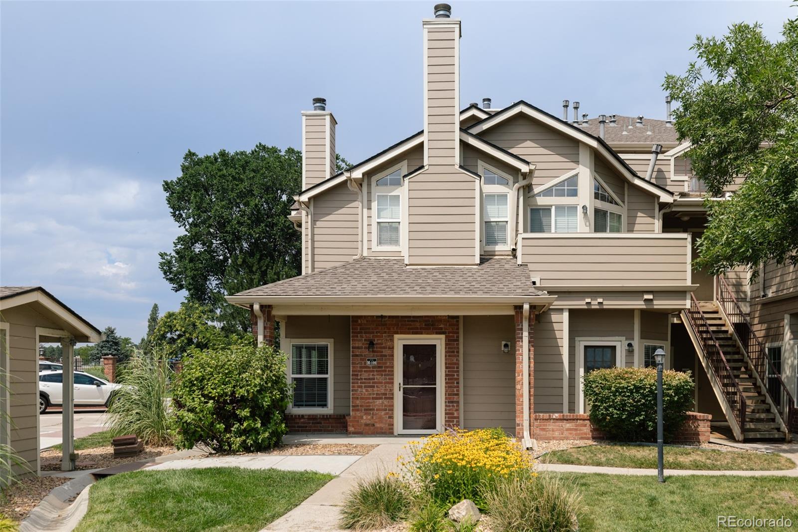 4760 S Wadsworth Boulevard Unit: M106