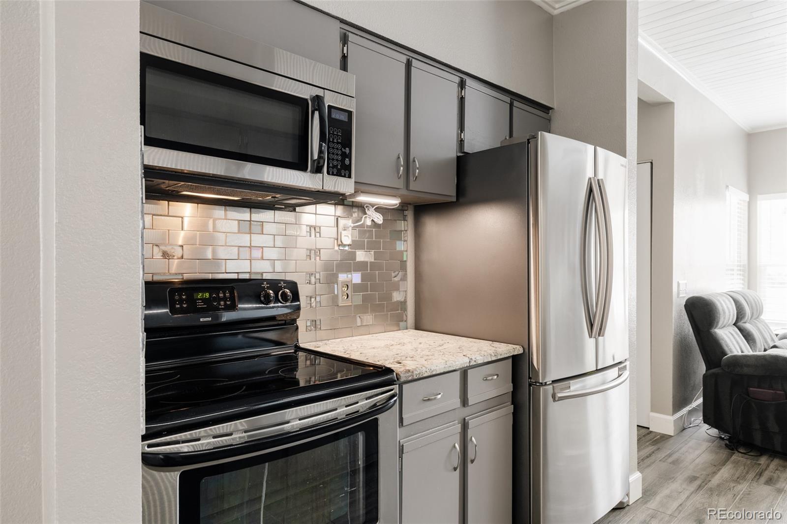 4760 S Wadsworth Boulevard Unit: M106