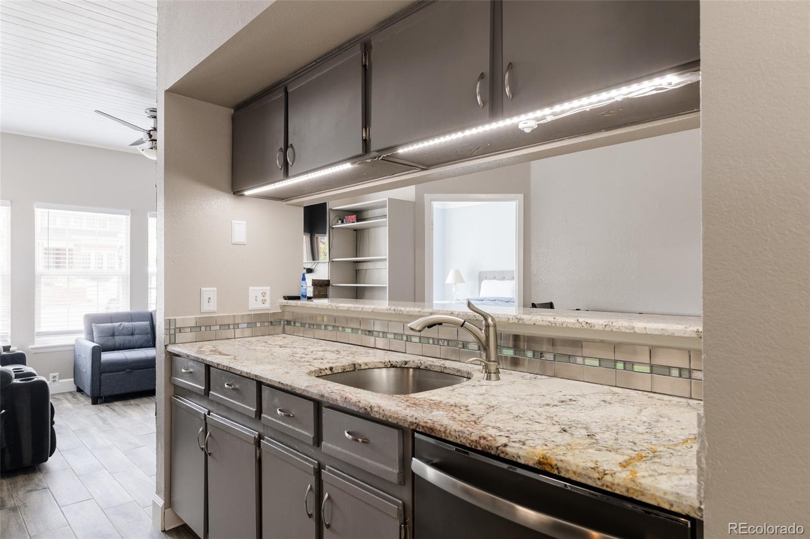 4760 S Wadsworth Boulevard Unit: M106