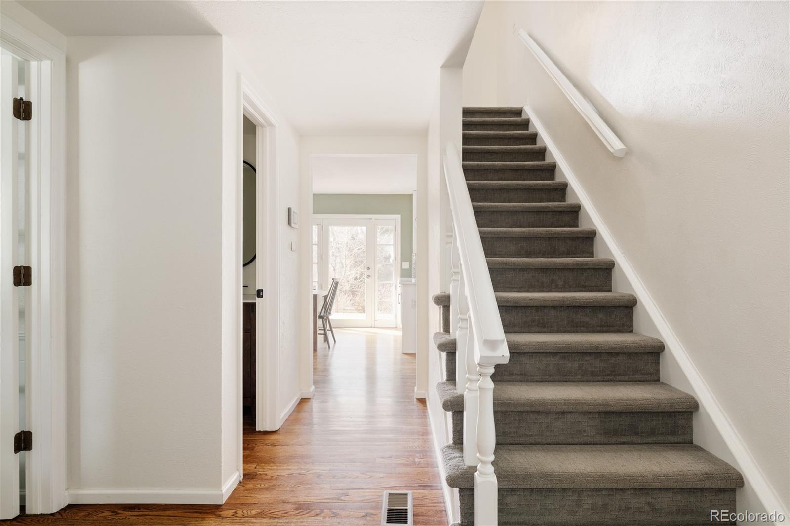 6335 S Geneva Circle