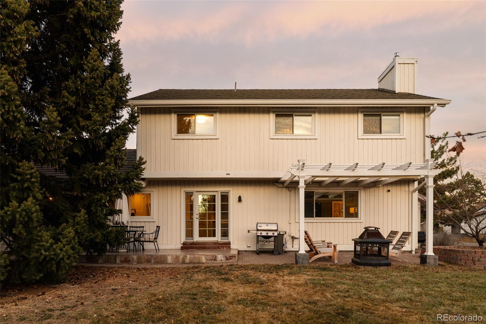 6335 S Geneva Circle