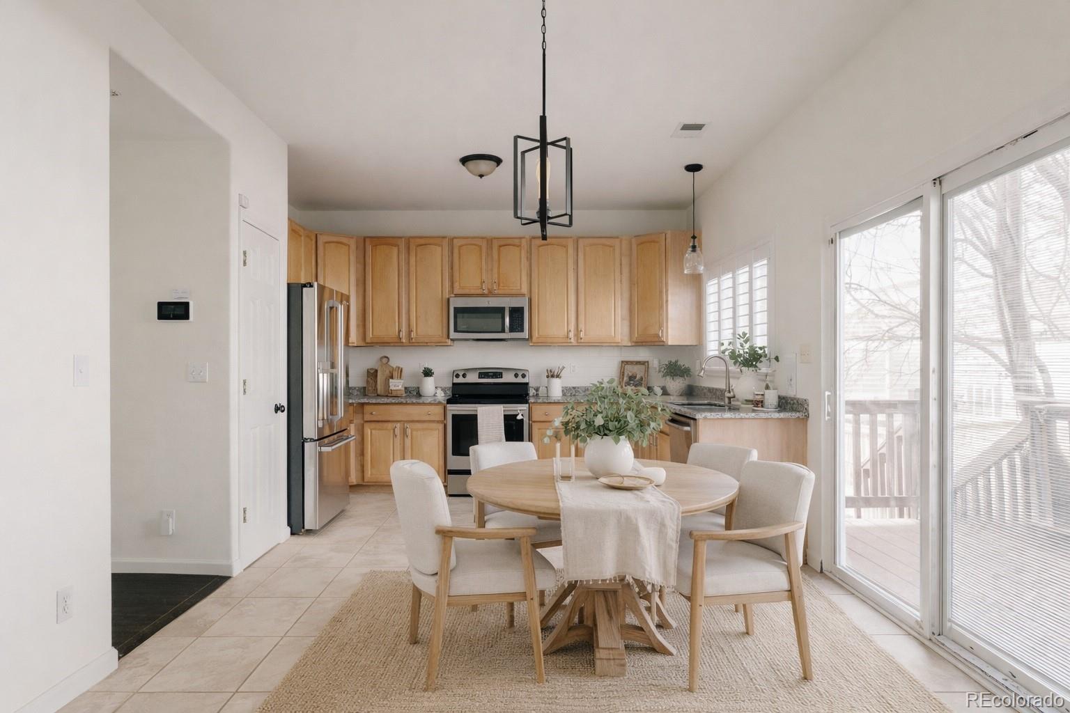 22153 E Belleview Lane