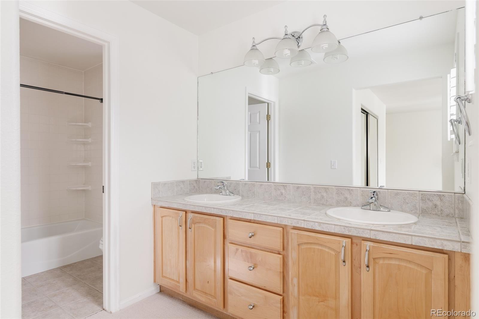 22153 E Belleview Lane