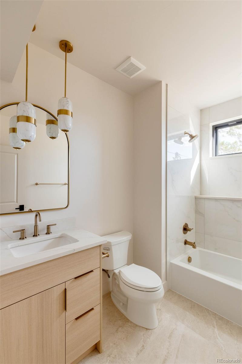 1721 Arrowpoint Court