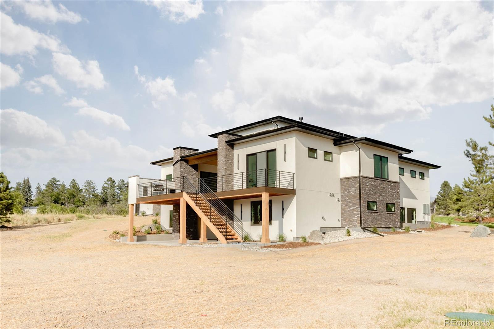 1721 Arrowpoint Court