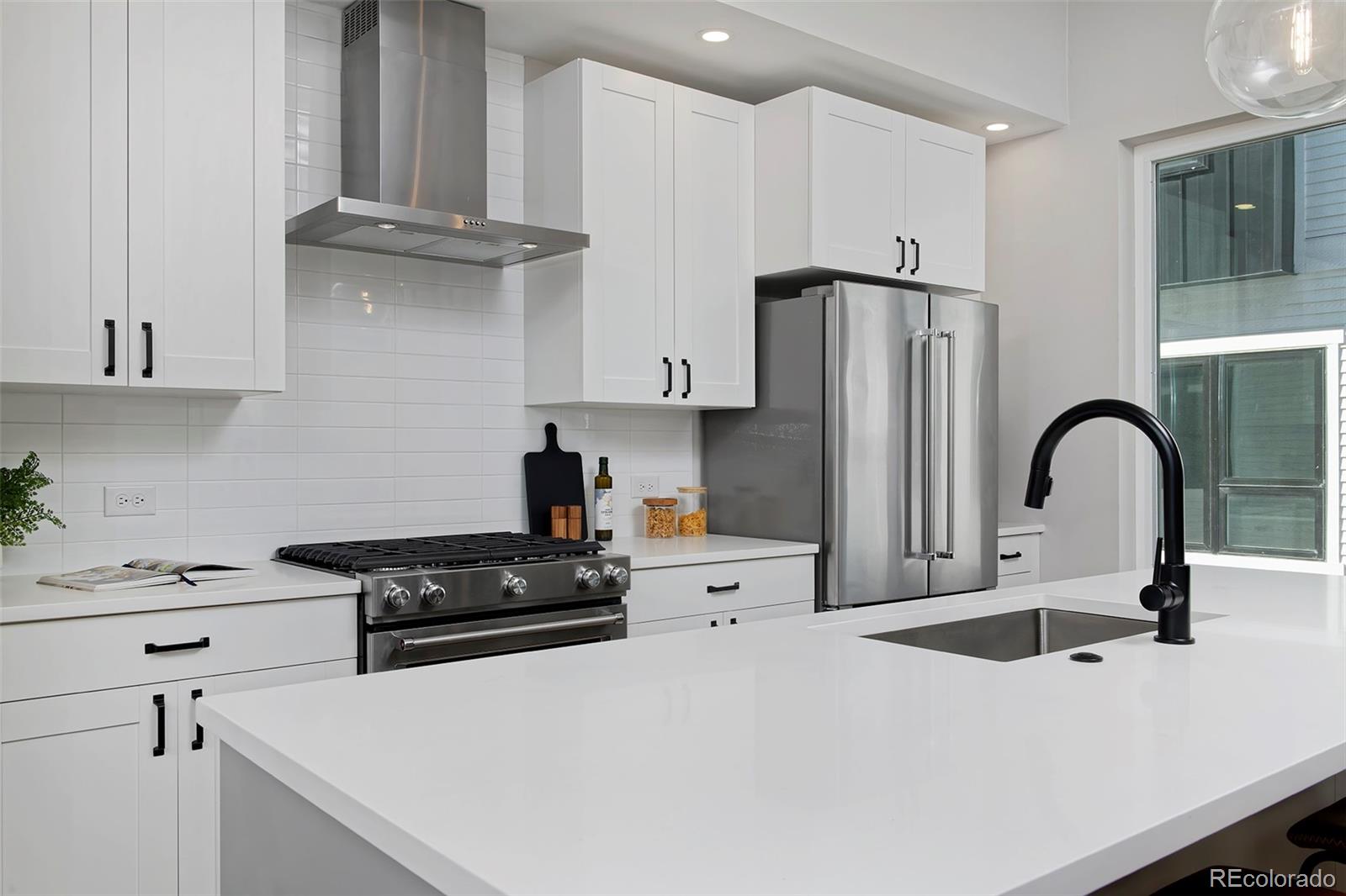 8280 E 36th Avenue Unit: 25
