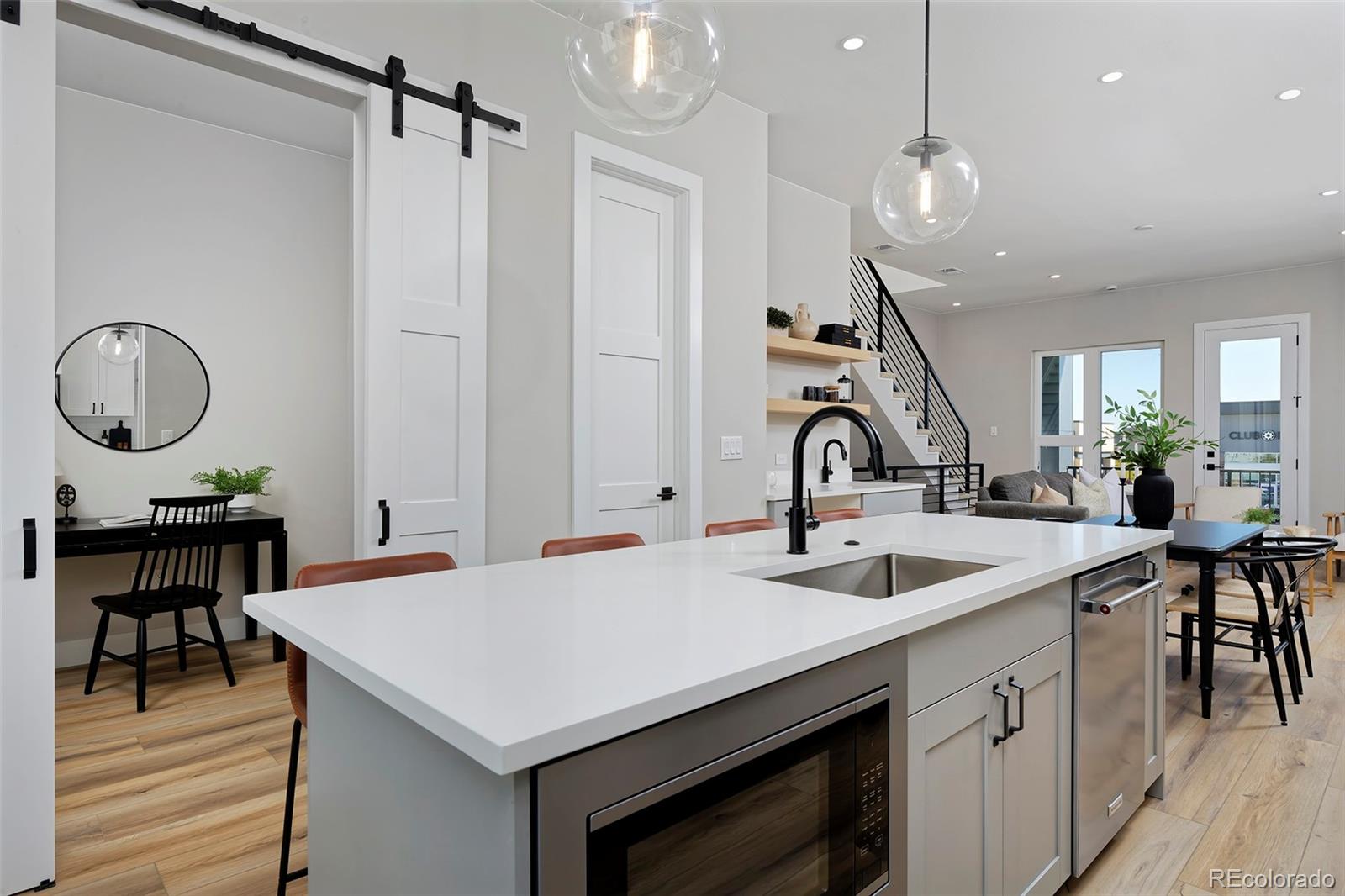 8280 E 36th Avenue Unit: 25