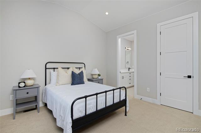 8280 E 36th Avenue Unit: 25